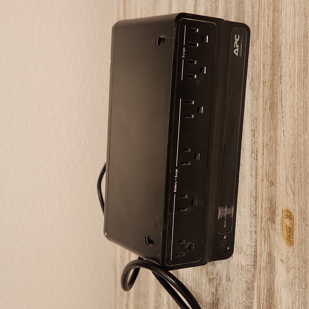 APC Battery Back Up BN450M